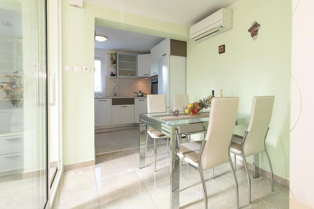 Beach Apartment Krk Town Εξωτερικό φωτογραφία